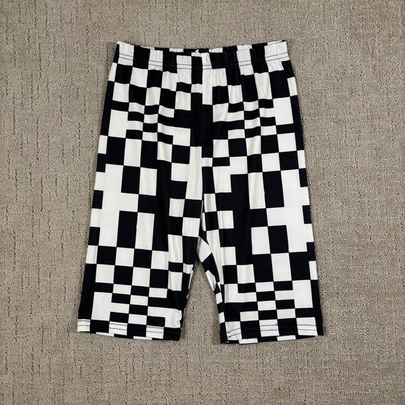 Nasty Gal Black & White Print‎ Biker Shorts - Picture 1 of 7